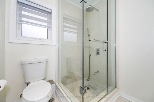 82 Timberwolf Crescent, Vaughan, ON - Indoor Photo Showing Bathroom