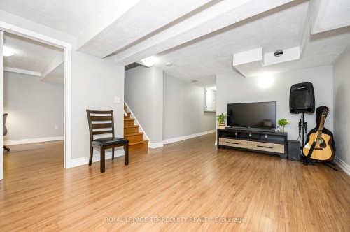 82 Timberwolf Crescent, Vaughan, ON - Indoor