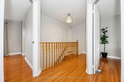 82 Timberwolf Crescent, Vaughan, ON - Indoor Photo Showing Other Room