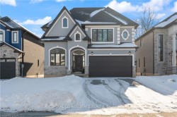 66 Cesar Place Hamilton, ON L9G 0G3