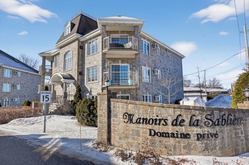 701-700 Rue des Manoirs  Sainte-Marthe-Sur-Le-Lac, QC J0N 1P0