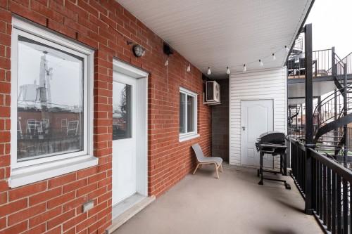 Balcony - 201-7965 Rue St-Hubert, Montréal (Villeray/Saint-Michel/Parc-Extension), QC - Outdoor With Exterior