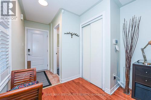 614 Lumberton Crescent, Mississauga, ON - Indoor Photo Showing Other Room