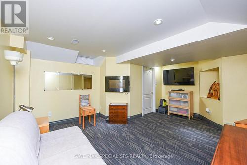 614 Lumberton Crescent, Mississauga, ON - Indoor