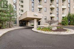 B4 - 296 MILL ROAD  Toronto, ON M9C 4X8