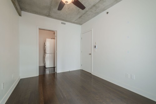 Chambre à coucher - 302-297 Rue Du Shannon, Montréal (Le Sud-Ouest), QC - Indoor Photo Showing Other Room