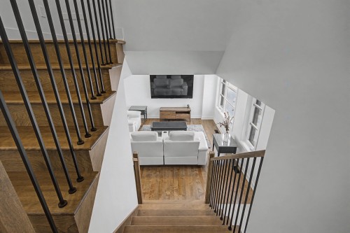 Staircase - 52 Boul. St-Luc, Saint-Jean-Sur-Richelieu, QC - Indoor Photo Showing Other Room