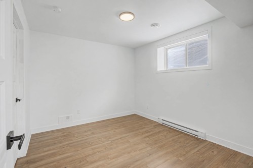Bedroom - 52 Boul. St-Luc, Saint-Jean-Sur-Richelieu, QC - Indoor Photo Showing Other Room
