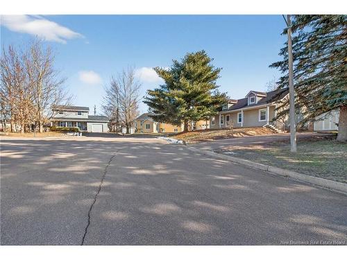 19 Larose, Dieppe, NB 