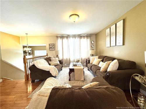 30 Burns St, Fredericton, NB 