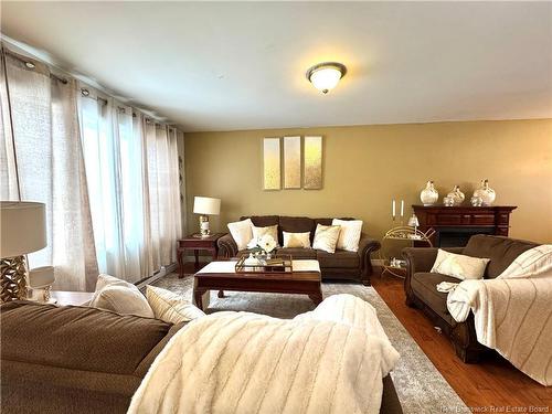 30 Burns St, Fredericton, NB 