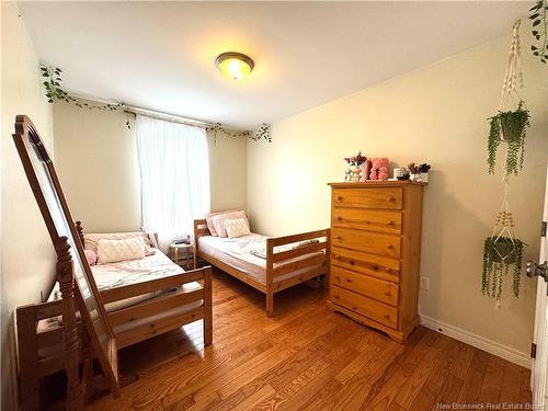 30 Burns St, Fredericton, NB 