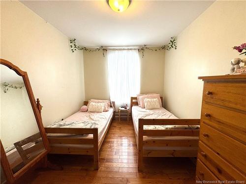 30 Burns St, Fredericton, NB 