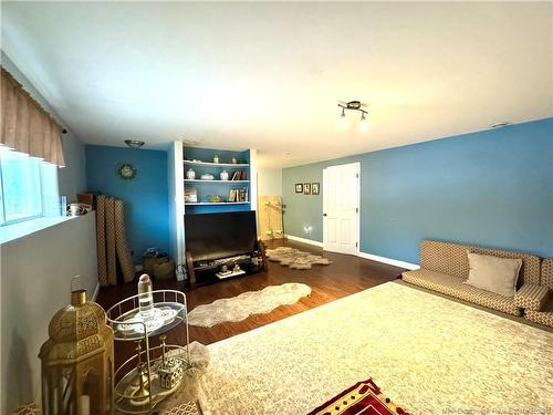 30 Burns St, Fredericton, NB 