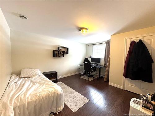 30 Burns St, Fredericton, NB 