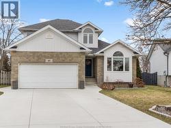 46 Brush CRESCENT  Amherstburg, ON N9V 3Y5