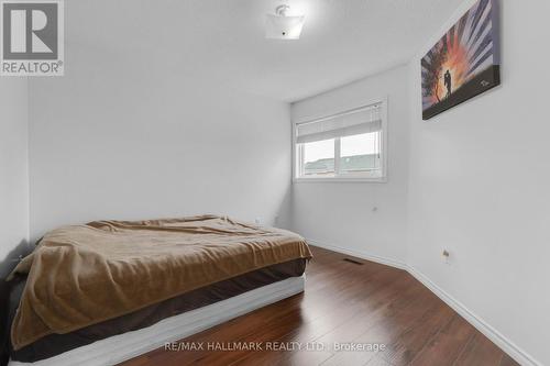 3310 Greenbelt Crescent, Mississauga, ON - Indoor Photo Showing Bedroom