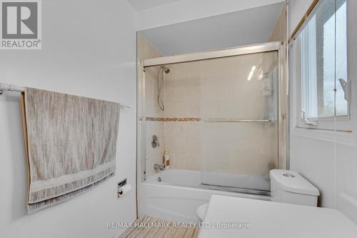 3310 Greenbelt Crescent, Mississauga, ON - Indoor Photo Showing Other Room