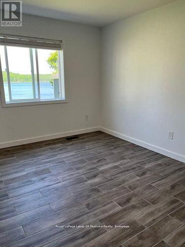 36 Ottawa Avenue, South River, ON - Indoor Photo Showing Other Room