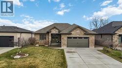 4046 Englehart DRIVE  Petrolia, ON N0N 1R0