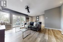 195 - 195 MILESTONE CRESCENT  Aurora, ON L4G 3M2