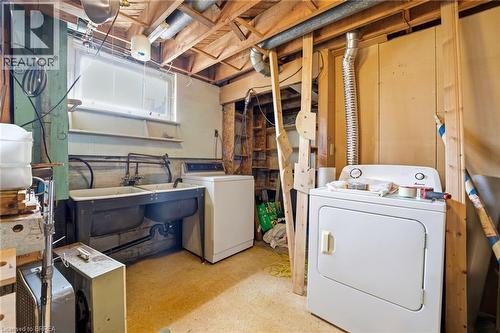 15 Granton Street, Hamilton, ON - Indoor Photo Showing Laundry Room