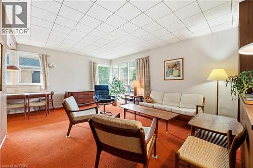 15 Granton Street, Hamilton, ON - Indoor Photo Showing Other Room