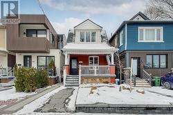 141 DRAYTON AVENUE  Toronto, ON M4C 3M1
