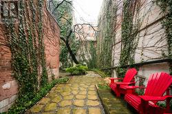 54 1/2 ST PATRICK STREET  Toronto, ON M5T 1V1