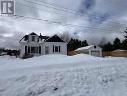 27 LINCOLN AVENUE South River, ON P0A 1X0