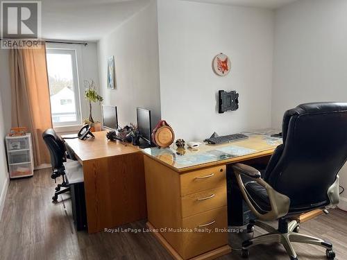 27 Lincoln Avenue, South River, ON - Indoor Photo Showing Office