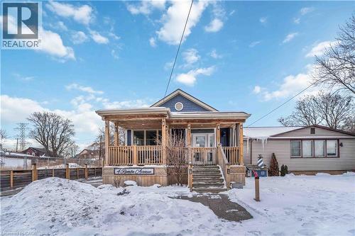 4 REMBE Avenue  Hamilton, ON L8H 7G6