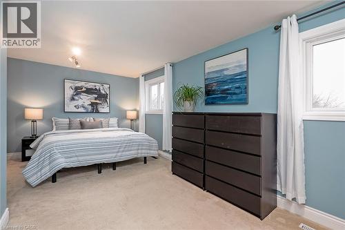 Carpeted bedroom with baseboards - 1278 Consort Crescent, Burlington, ON - Indoor Photo Showing Bedroom