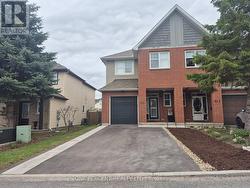 411 CACHE BAY CRESCENT Ottawa, ON K1T 4H3