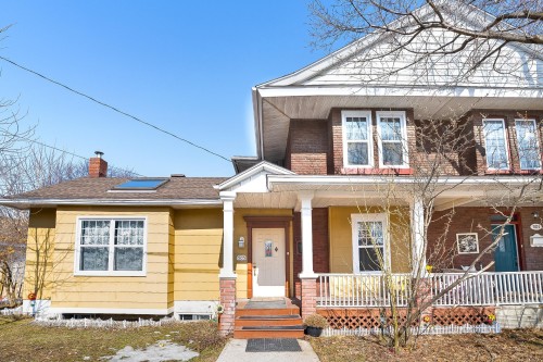 503 16e Avenue (P.-a.-T.)  Montréal (Rivière-Des-Prairies/Pointe-Aux-Trembles), QC H1B 3M4