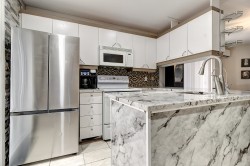 492 Rue Médard-Bourgault  Laval (Sainte-Rose), QC H7L 5M5