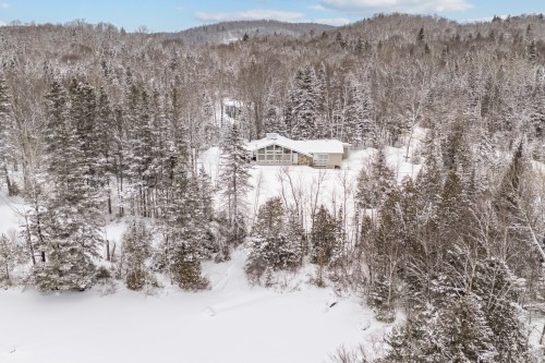 Photo aérienne - 1 Av. De Champfleury, Estérel, QC - Outdoor With View