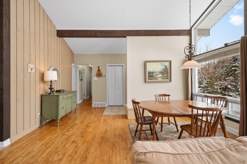 Salle à manger - 1 Av. De Champfleury, Estérel, QC - Indoor Photo Showing Dining Room