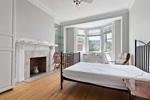 Chambre à coucher principale - 52-900 Rue Sherbrooke O., Montréal (Ville-Marie), QC - Indoor Photo Showing Bedroom