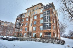 302-2355 Boul. St-Martin E.  Laval (Duvernay), QC H7E 5L8