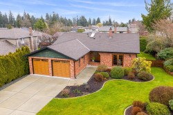 1891 Whistler Way Campbell River, BC V9W 6R1