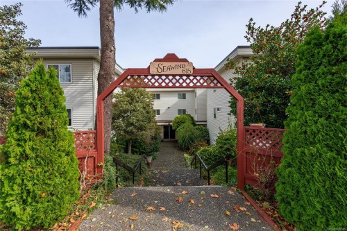 204-615 Alder St  Campbell River, BC V0W 2P3