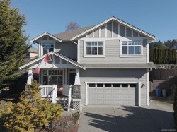 2451 Driftwood Dr Sooke, BC V9Z 0Y8