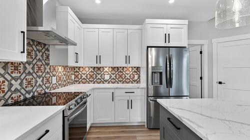 2520 Golf View Crescent, Blind Bay, BC - Indoor Photo Showing Kitchen With Upgraded Kitchen