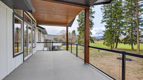 2520 Golf View Crescent, Blind Bay, BC - Outdoor With Exterior