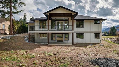 2520 Golf View Crescent, Blind Bay, BC - Outdoor