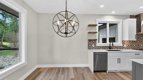 2520 Golf View Crescent, Blind Bay, BC - Indoor