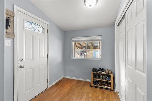 466 Garlies St, Winnipeg, MB 