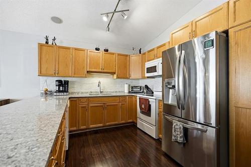 101-1000 Wilkes Ave, Winnipeg, MB 