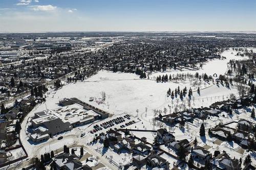 101-1000 Wilkes Ave, Winnipeg, MB 